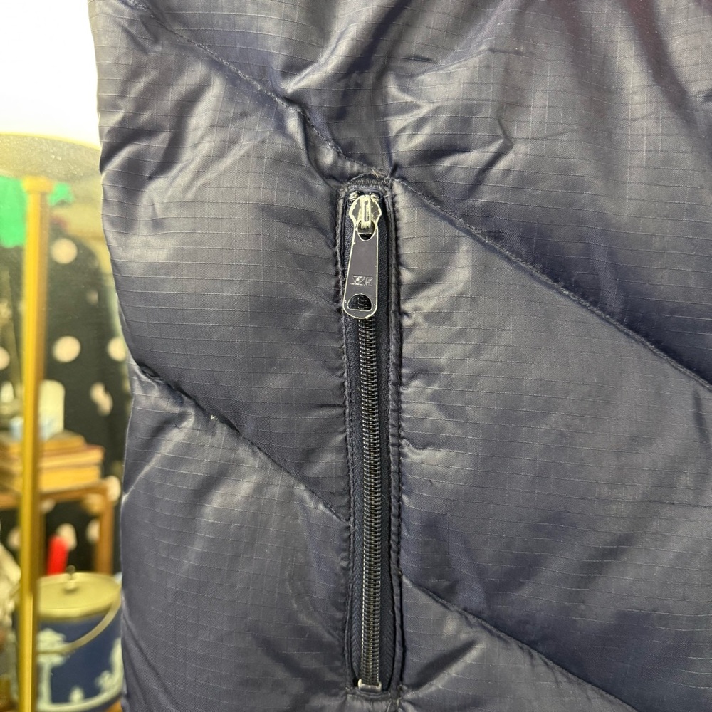 Mountain Goat by White Stag Down Filled Navy and Orange Men’s Puffer Vest - Picture 3 of 9